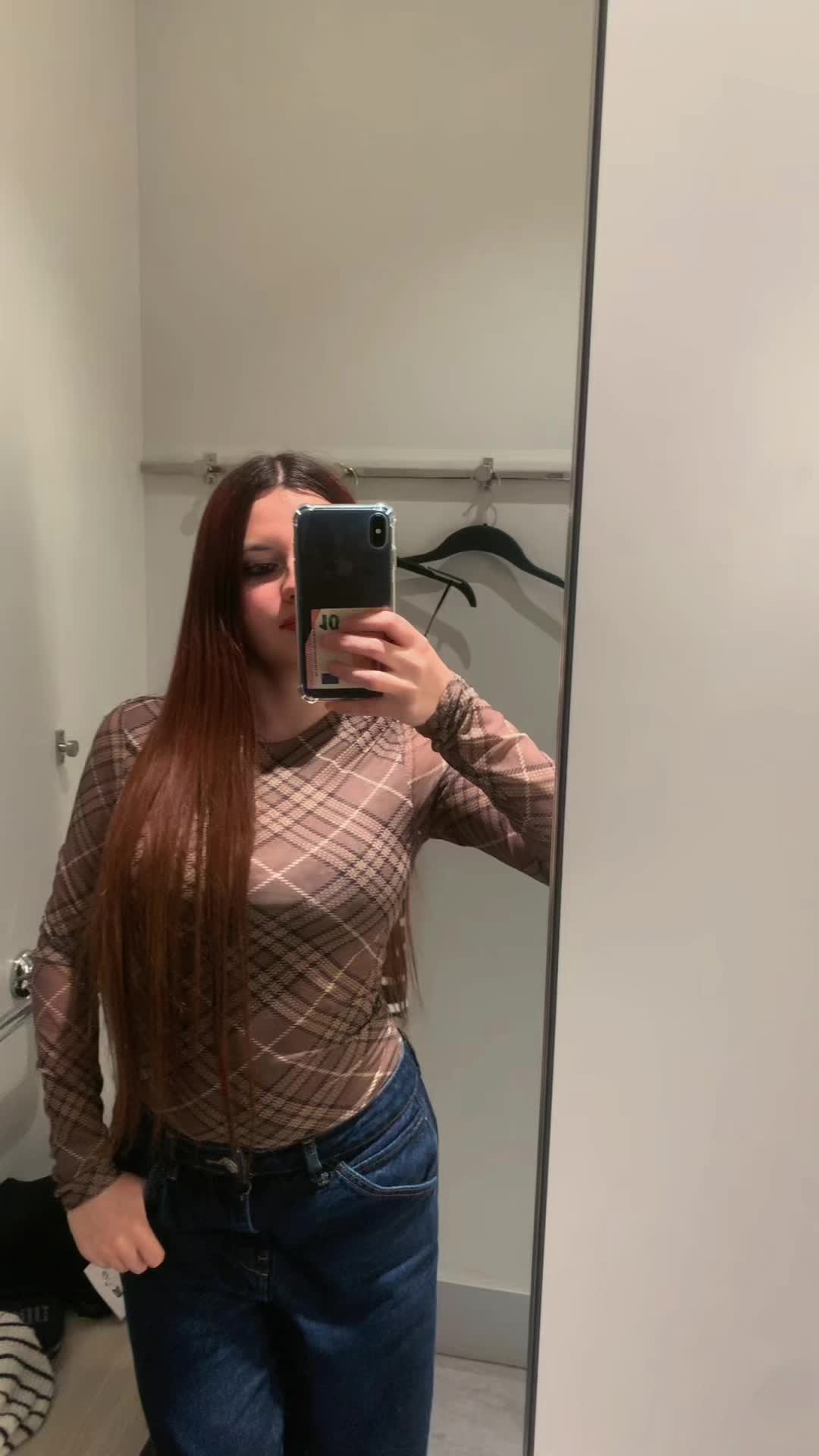 @𝐣𝐚𝐝𝐞.