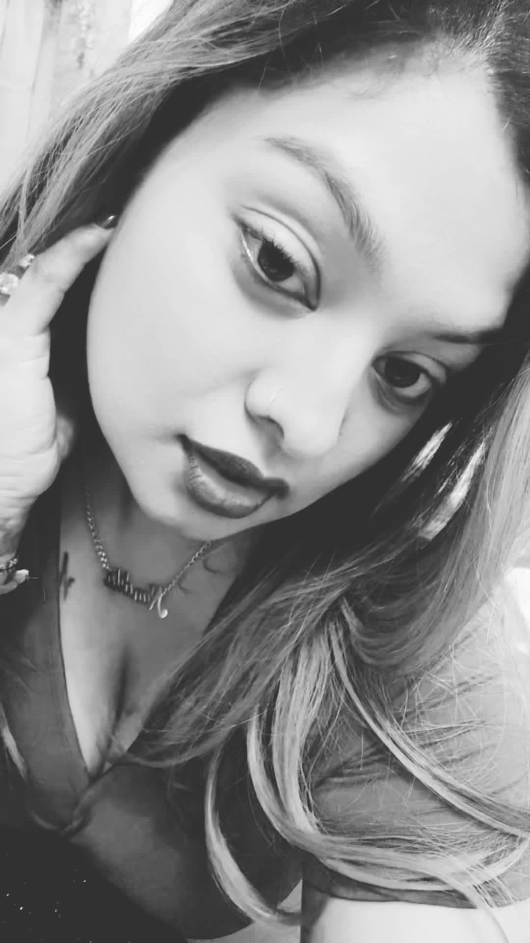 @🥀 Rosey 🥀