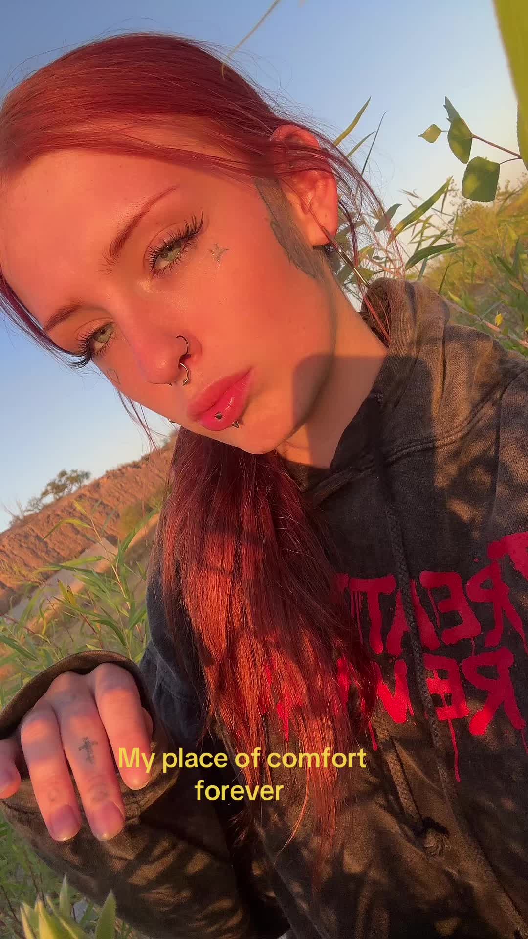 @️