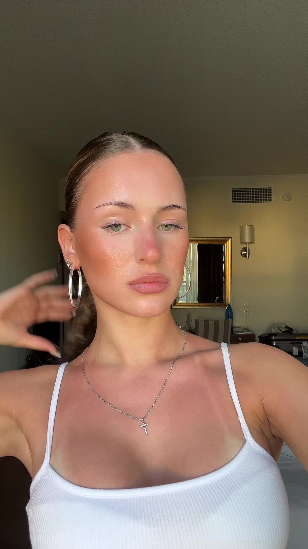 @leah