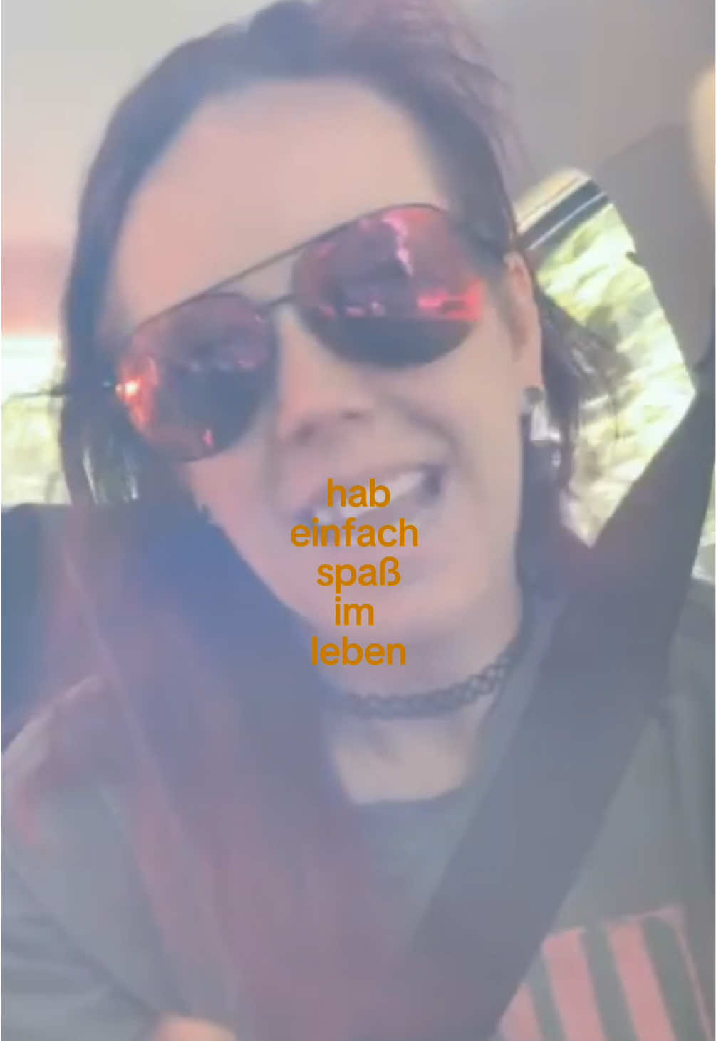 @Queenperli 🏳️&zwj;🌈