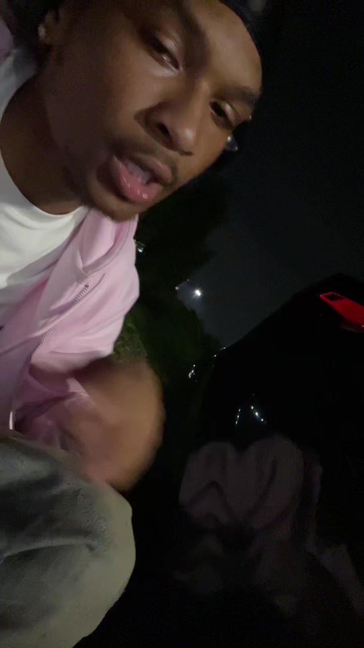 @Bj