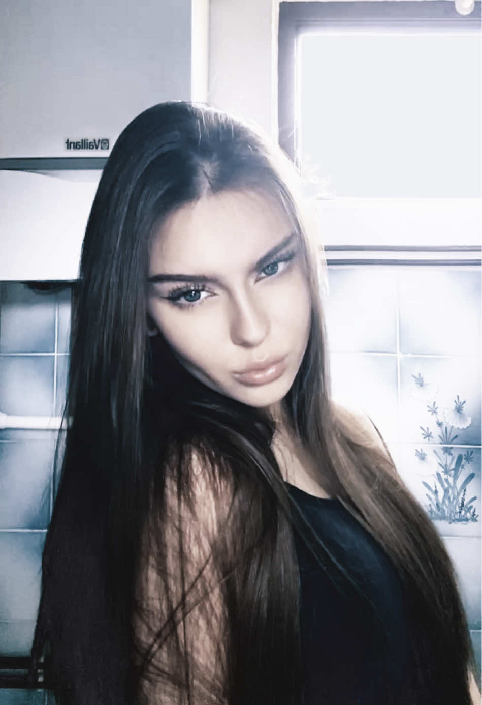 @Ⲁѣшⲁ☕️