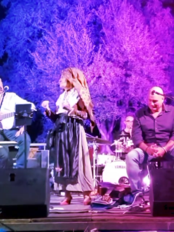 @TeresaGarauShow
