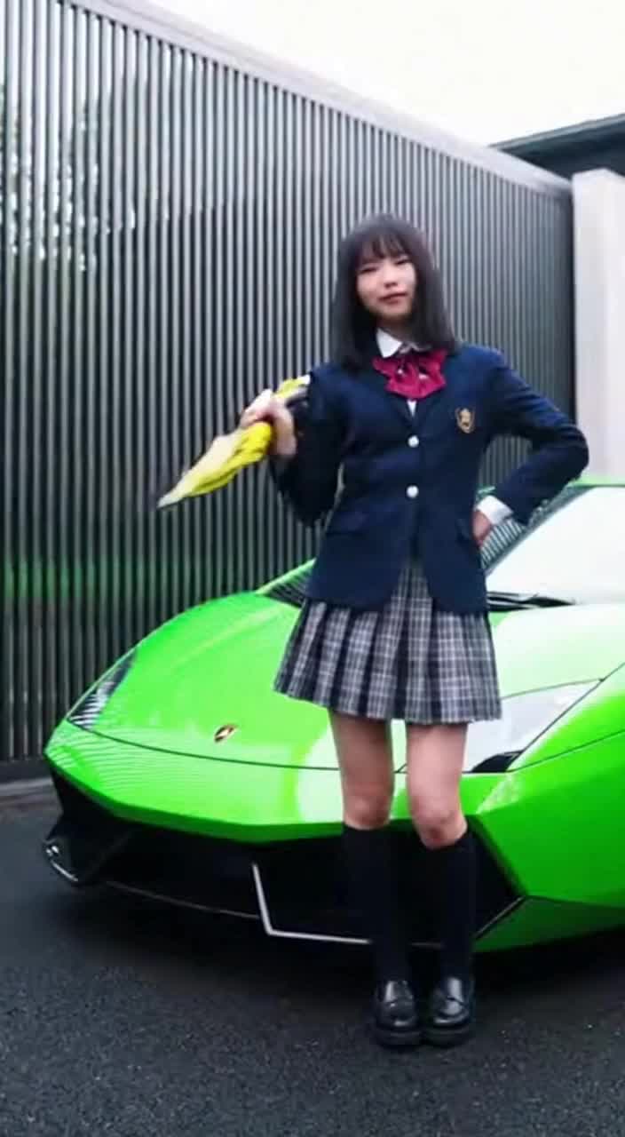 @AI女子学生（メスガキ）