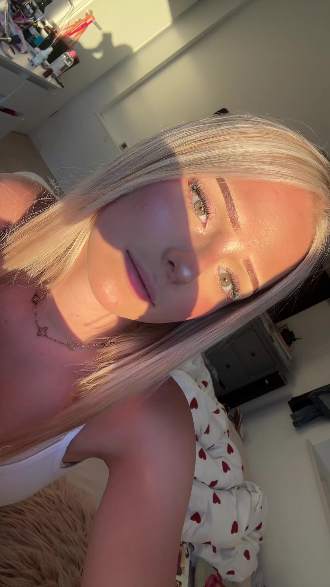 @𝐙𝐨𝐞𝐲