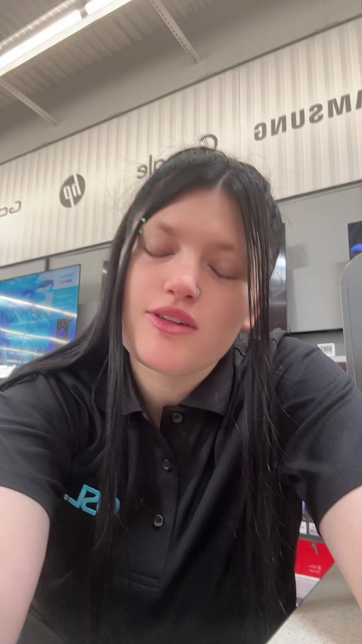 @blueyedkaylla21