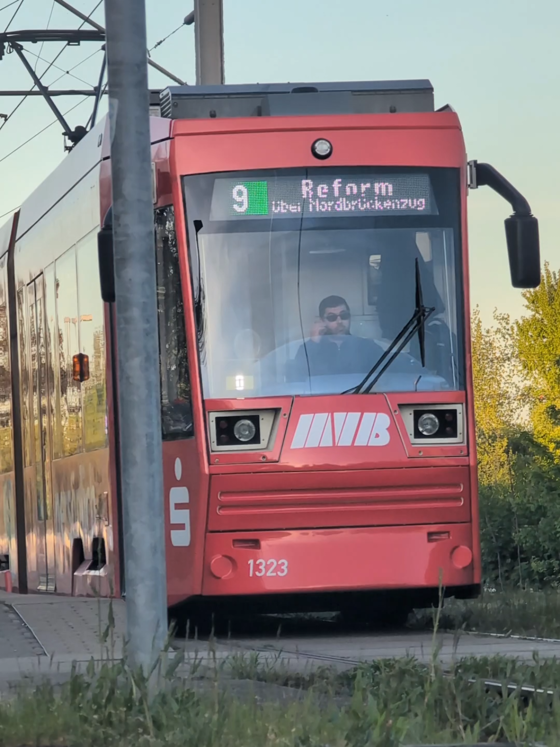 @iantrainspotter🚩