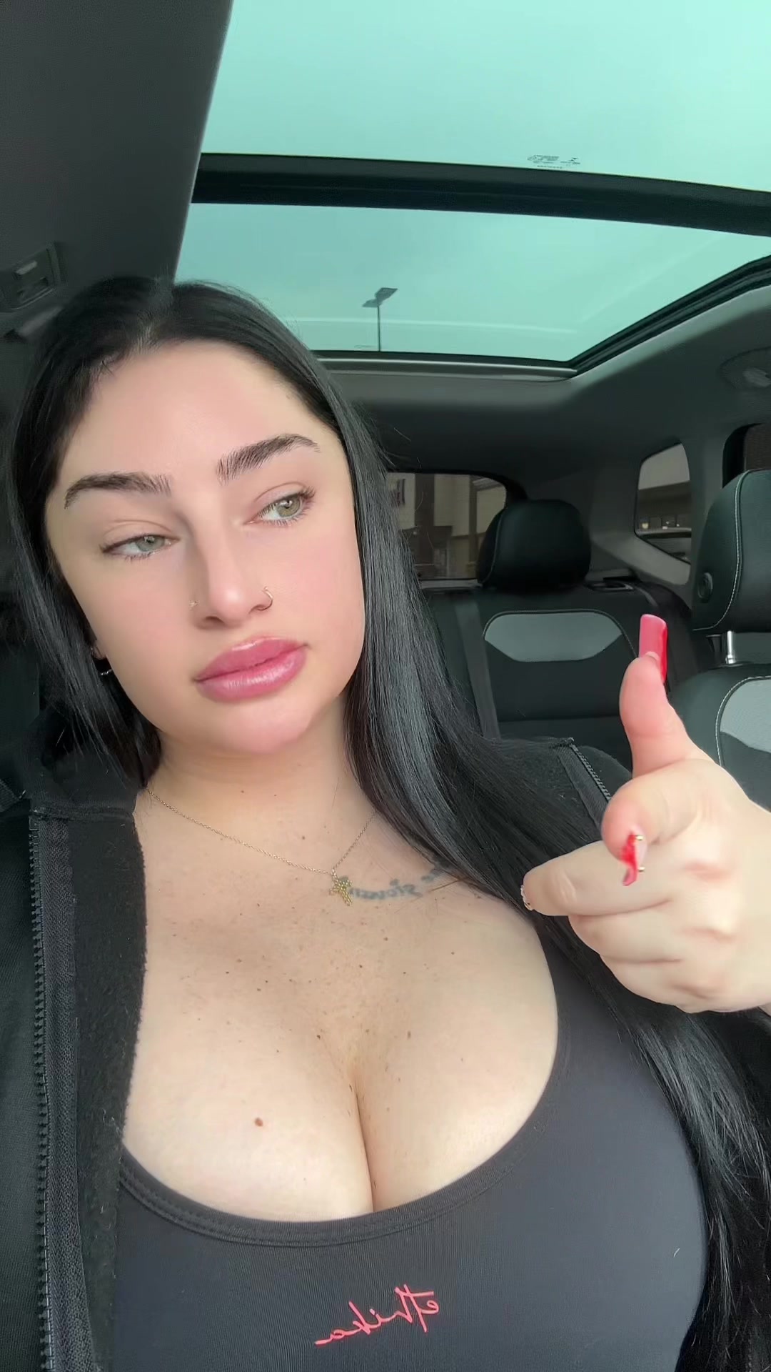 @Vi_Love_