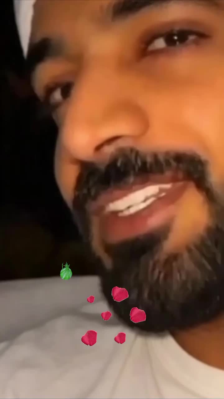 @Vanessa tiktok 44.com