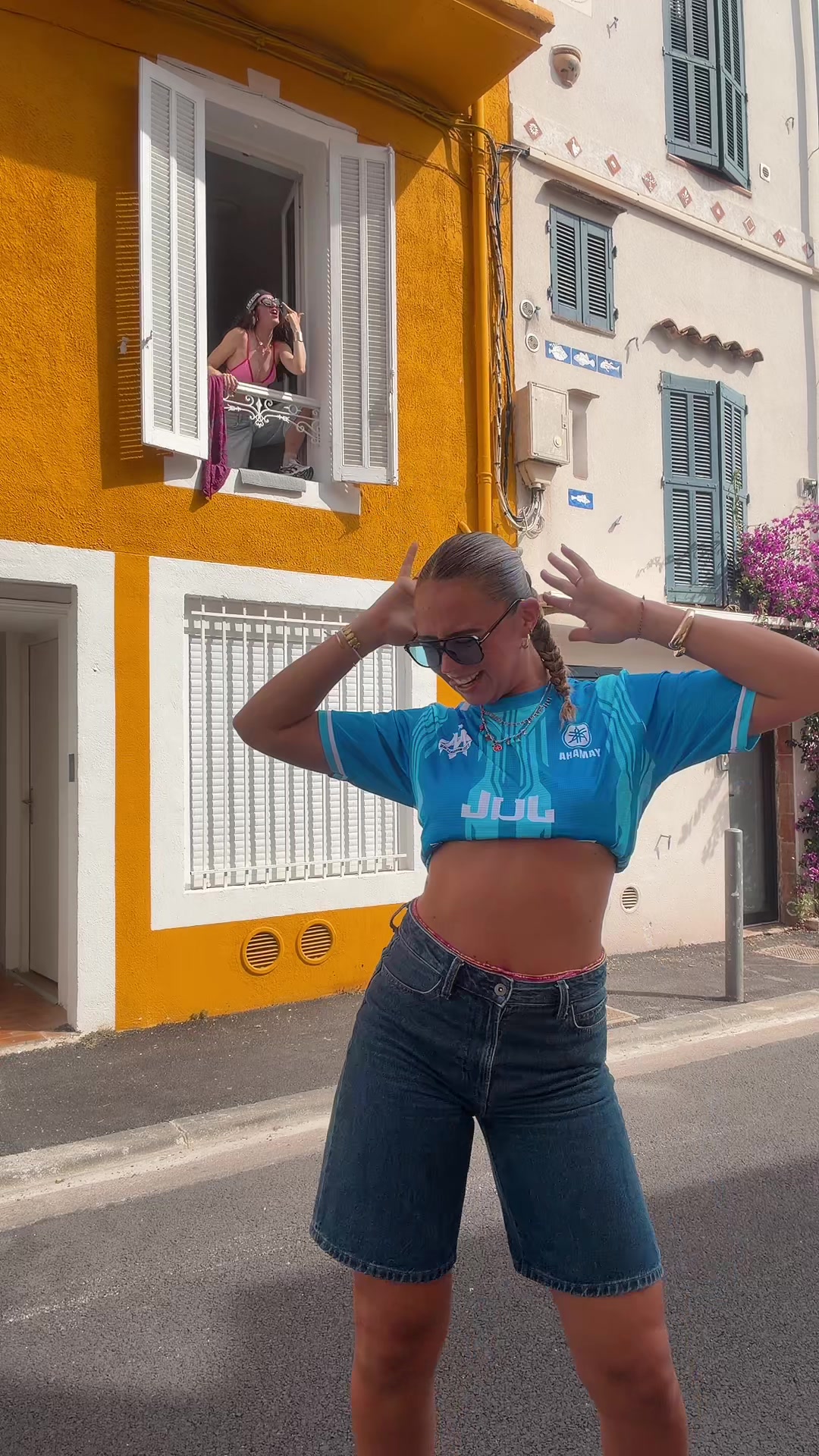 @loulouintheworld
