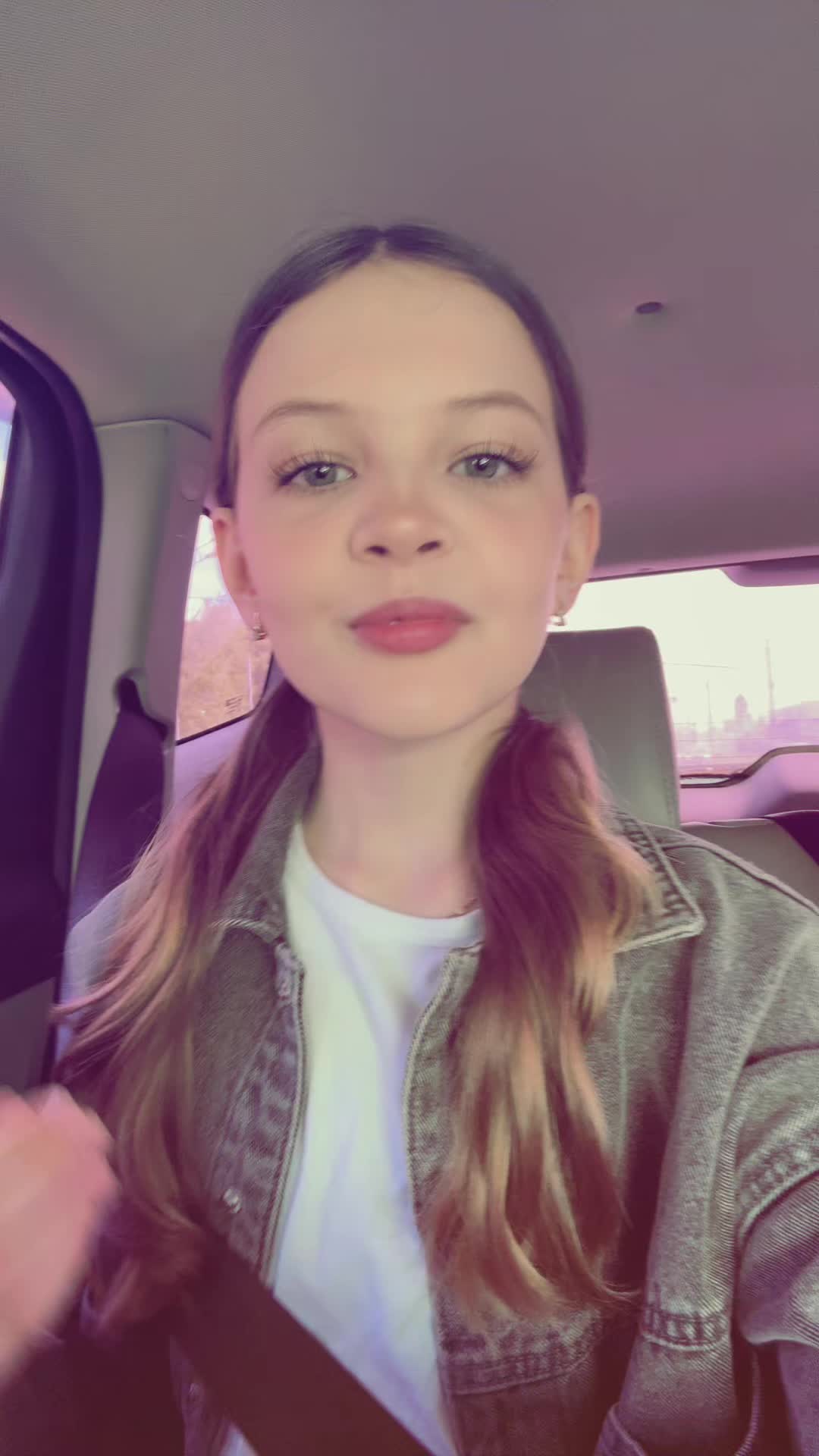 @Кирьяна.🍬