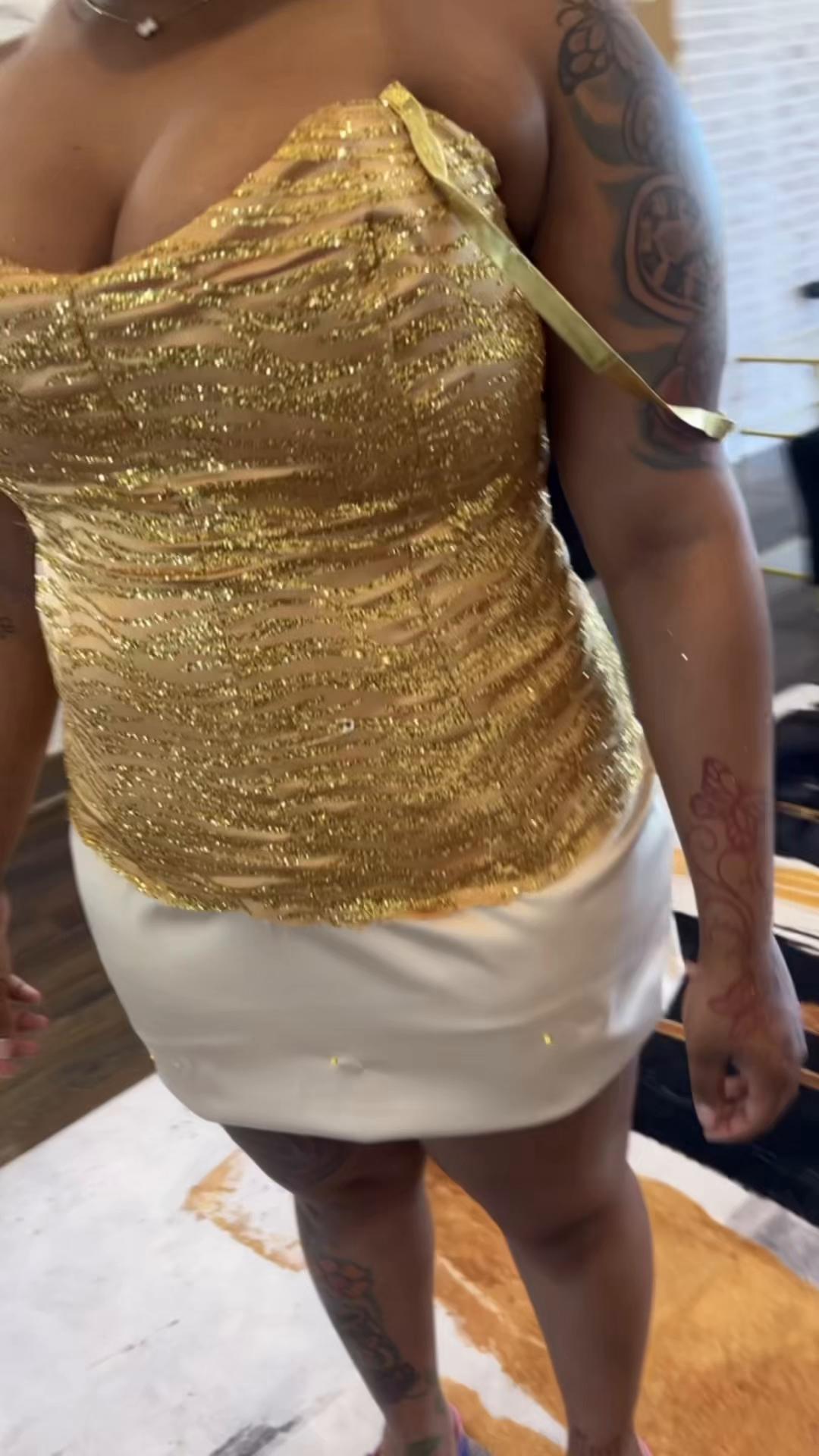 @nicolesymone_90