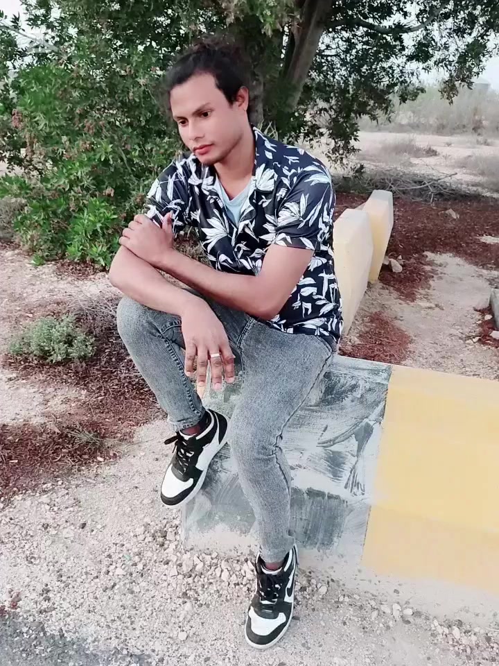 @TUFANI SE TUM