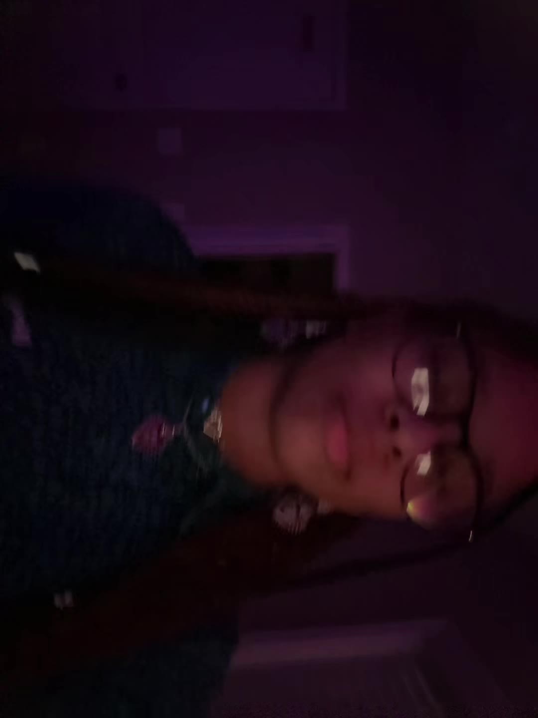 @riyahhhh <3