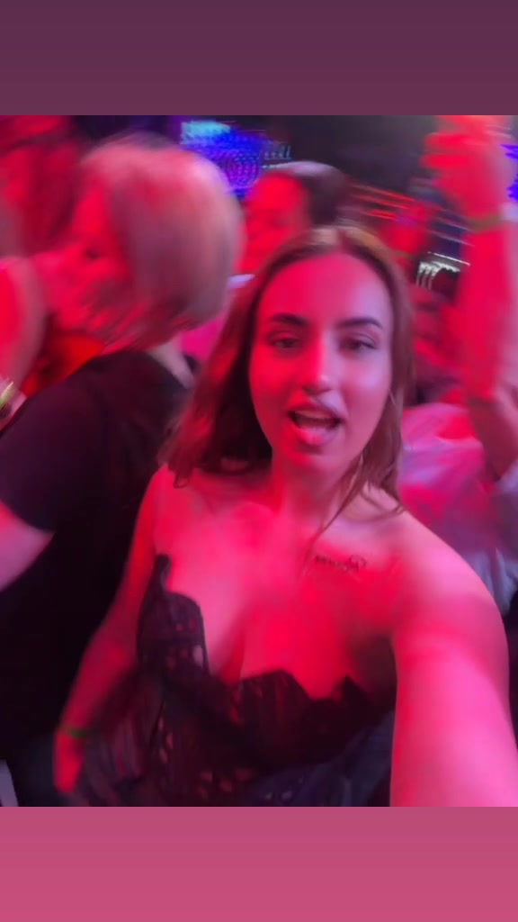 @briana_anca7