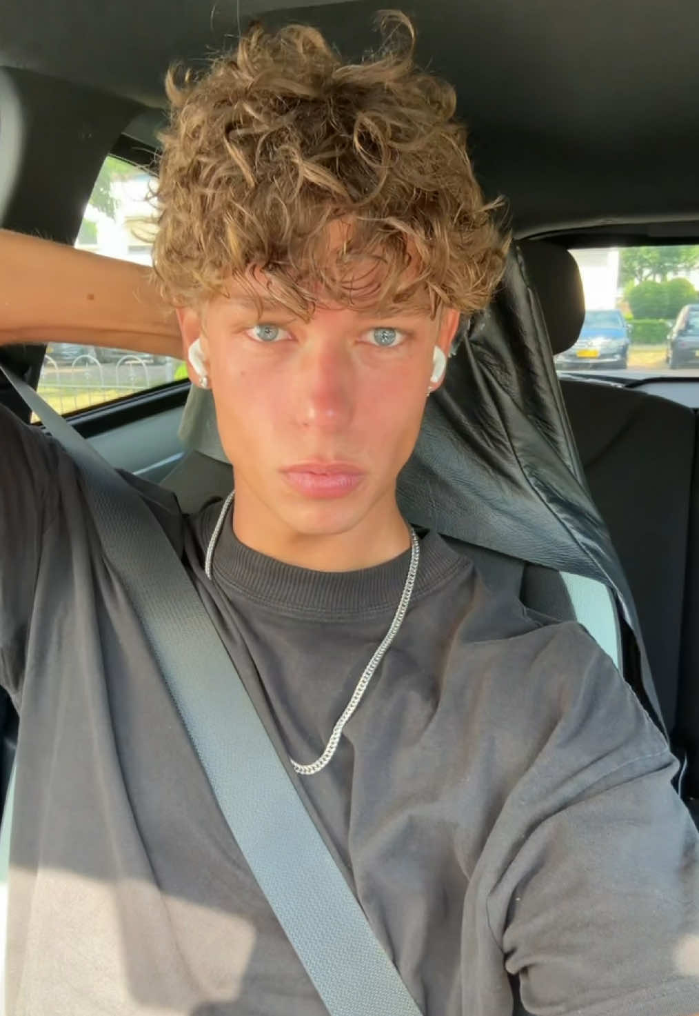 @Semdenhartog