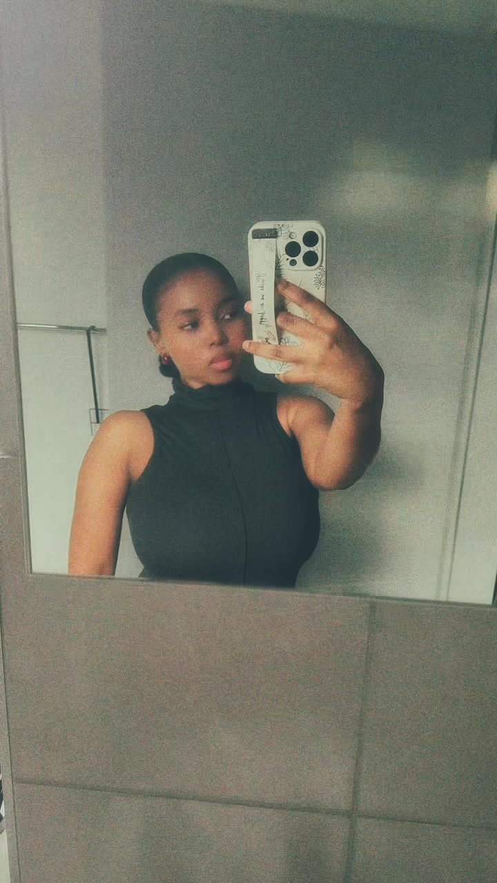 @Chancellorette_