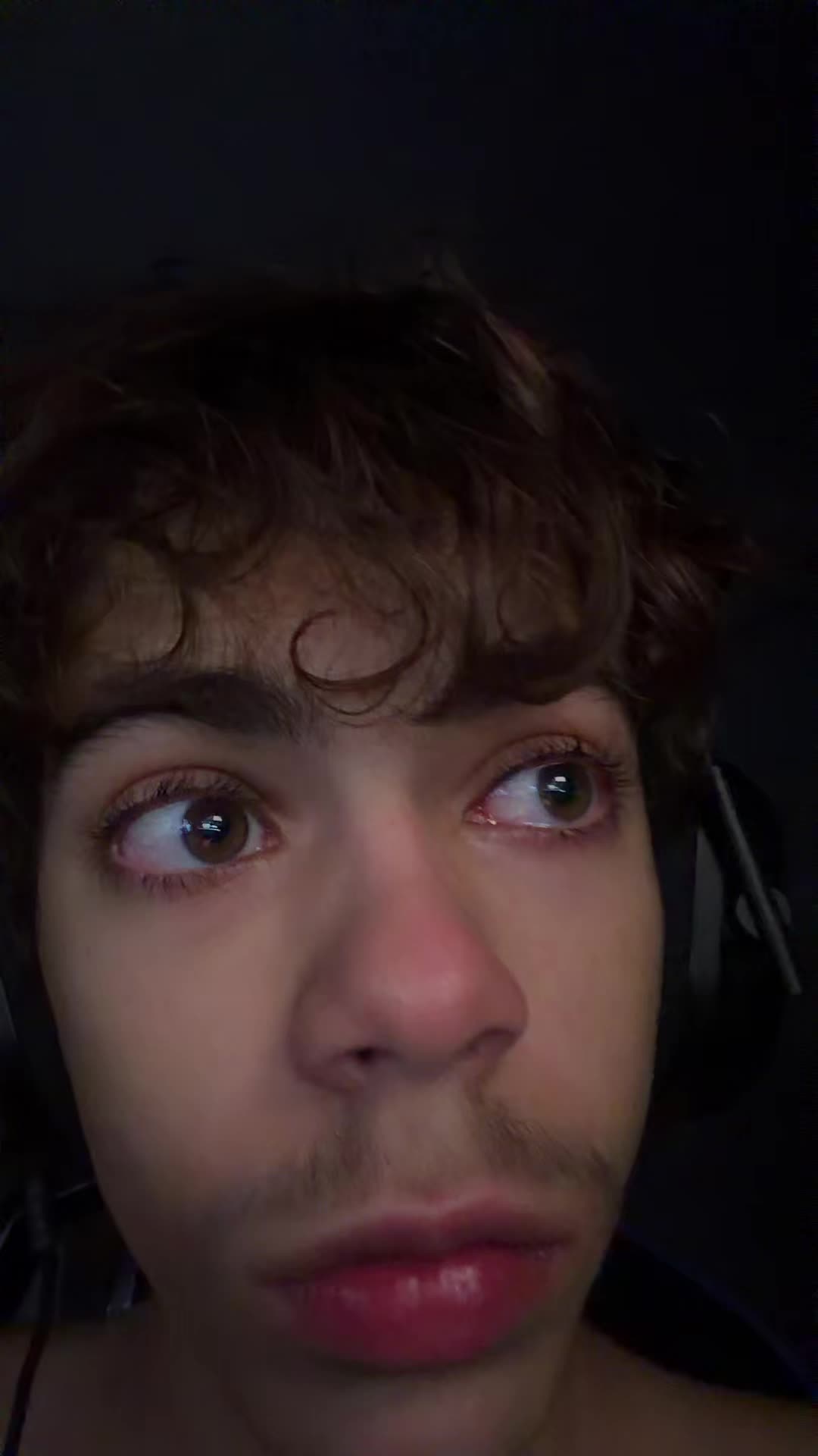 @iseezayy