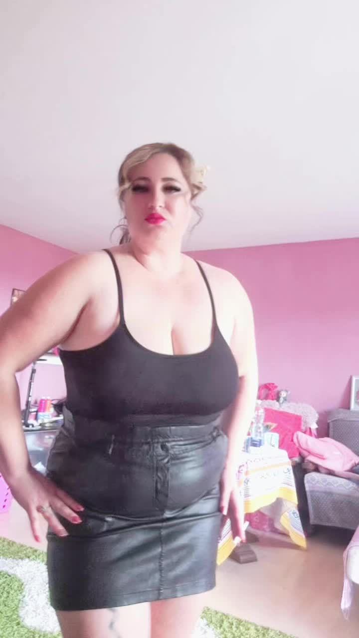@Elena 🤎Roxana 💓