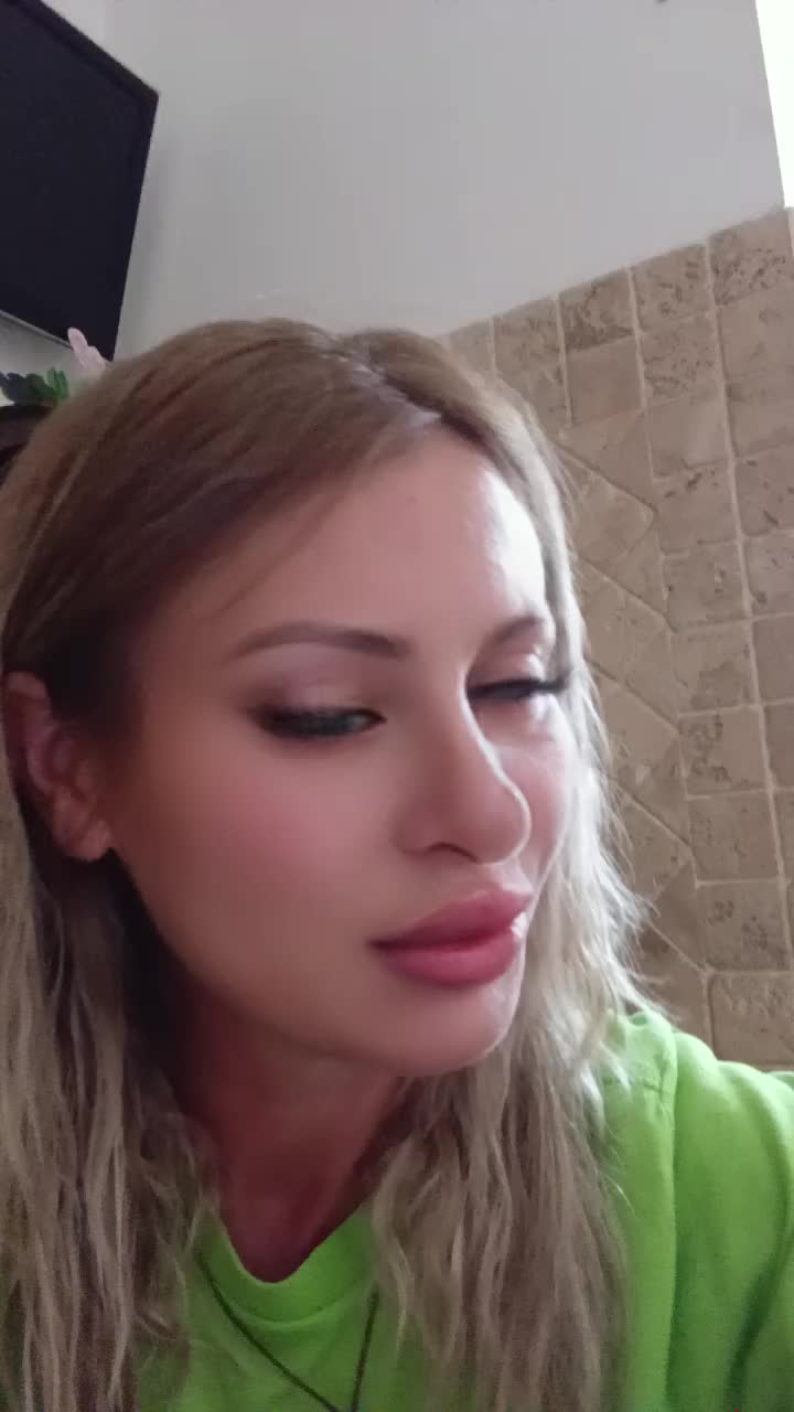 @livialivia330