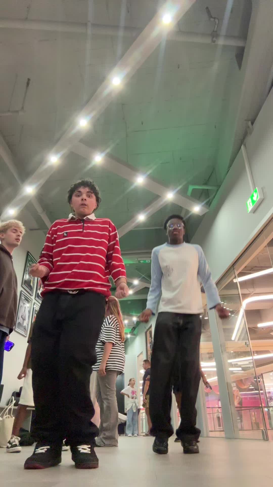 @𝐈𝐯𝐚𝐧