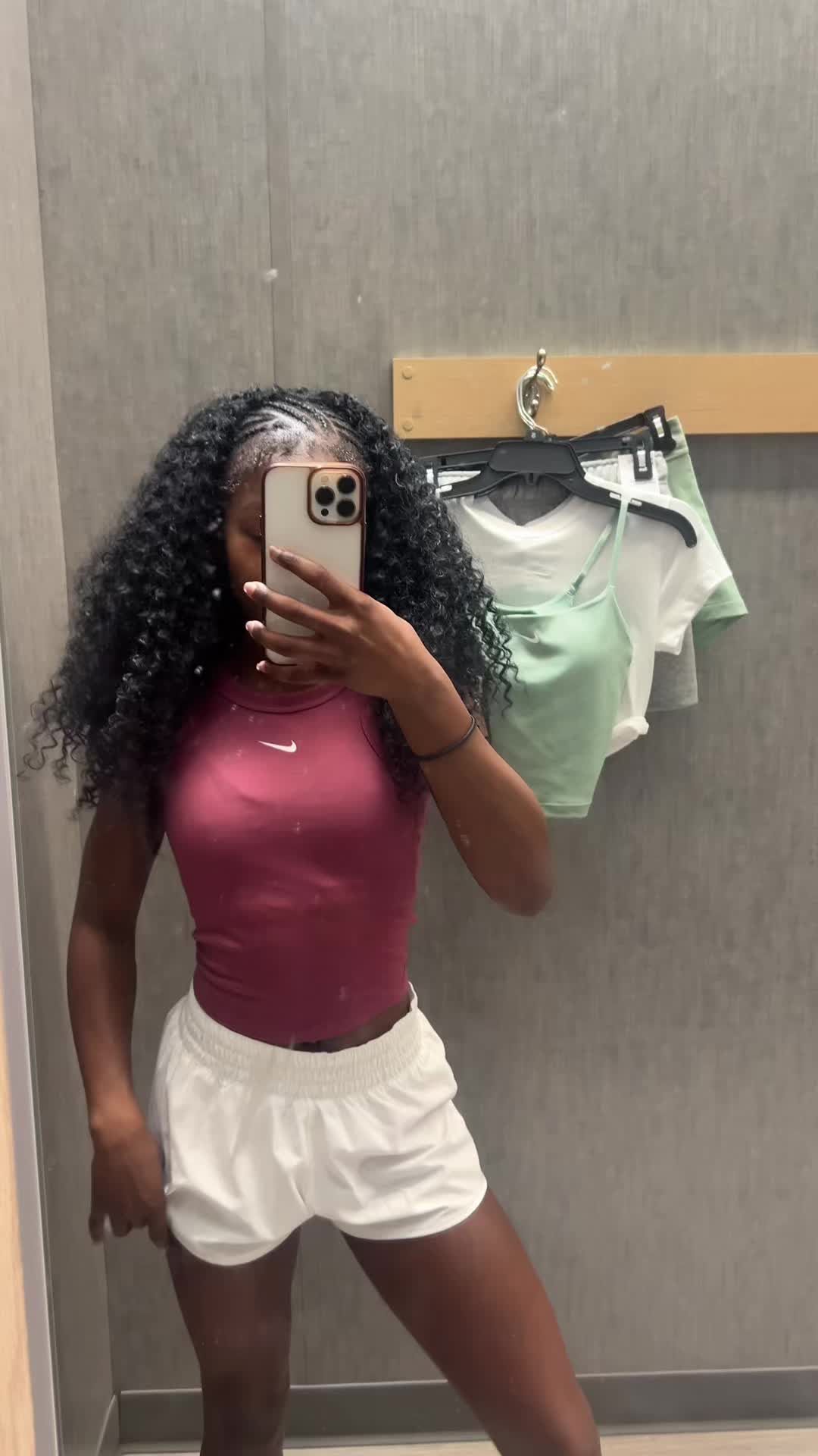 @itszoriashanae
