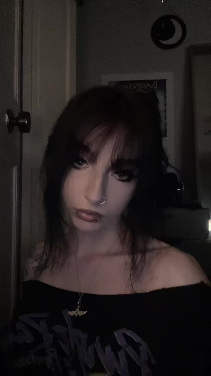 @𝓢𝔂𝓭𝓷𝓮𝔂 メ𝟶