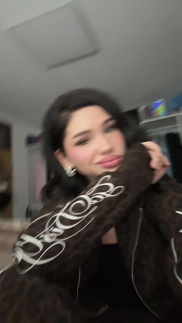 @Kathi🤍✨