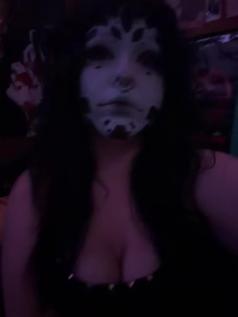 @⛧