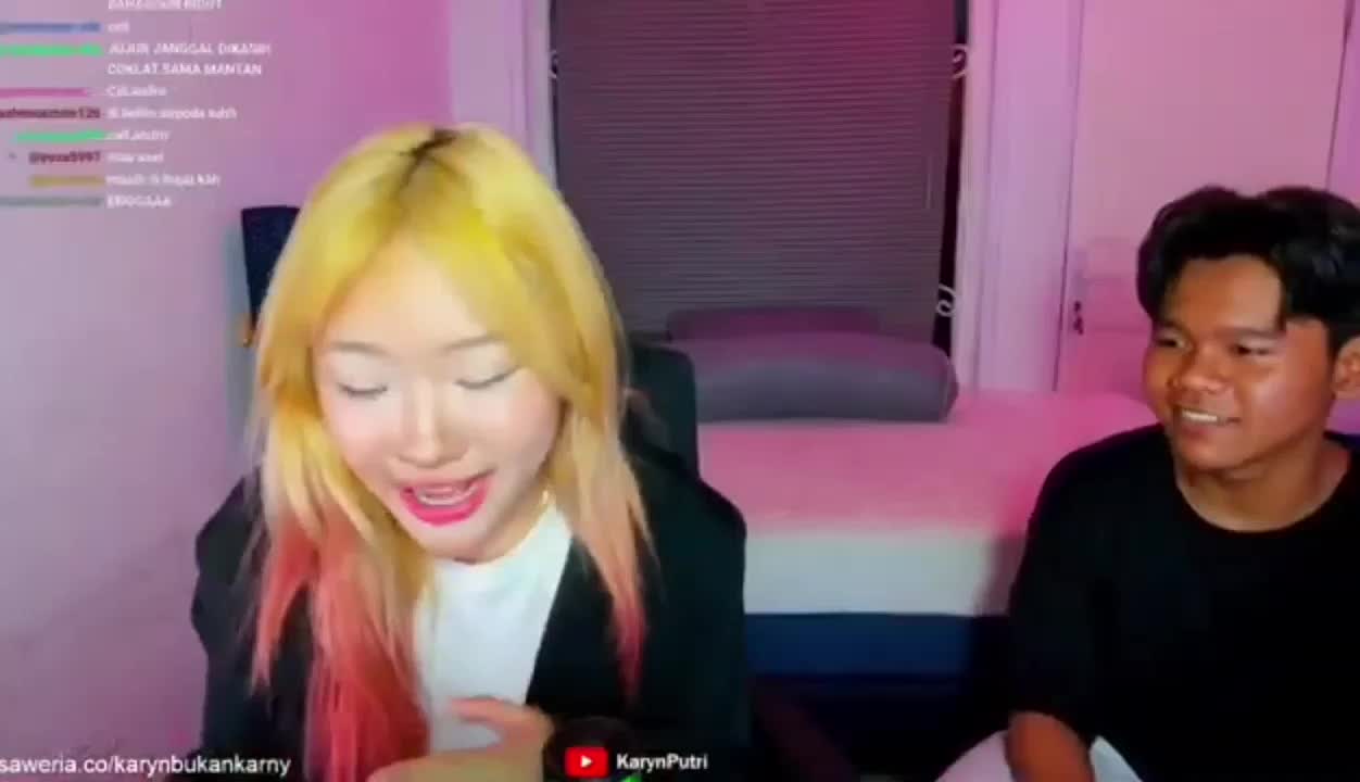 @nela