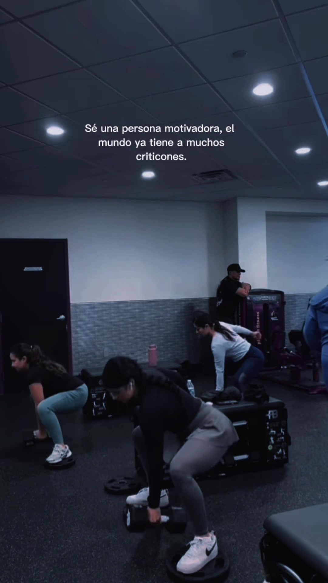 @𝐒𝐲𝐥𝐯𝐢𝐚 𝐑𝐞𝐲𝐞𝐬 ✨