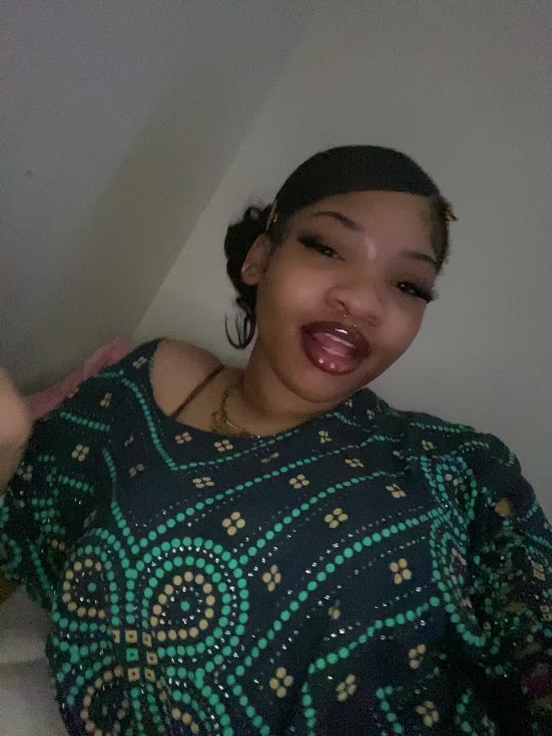 @💮