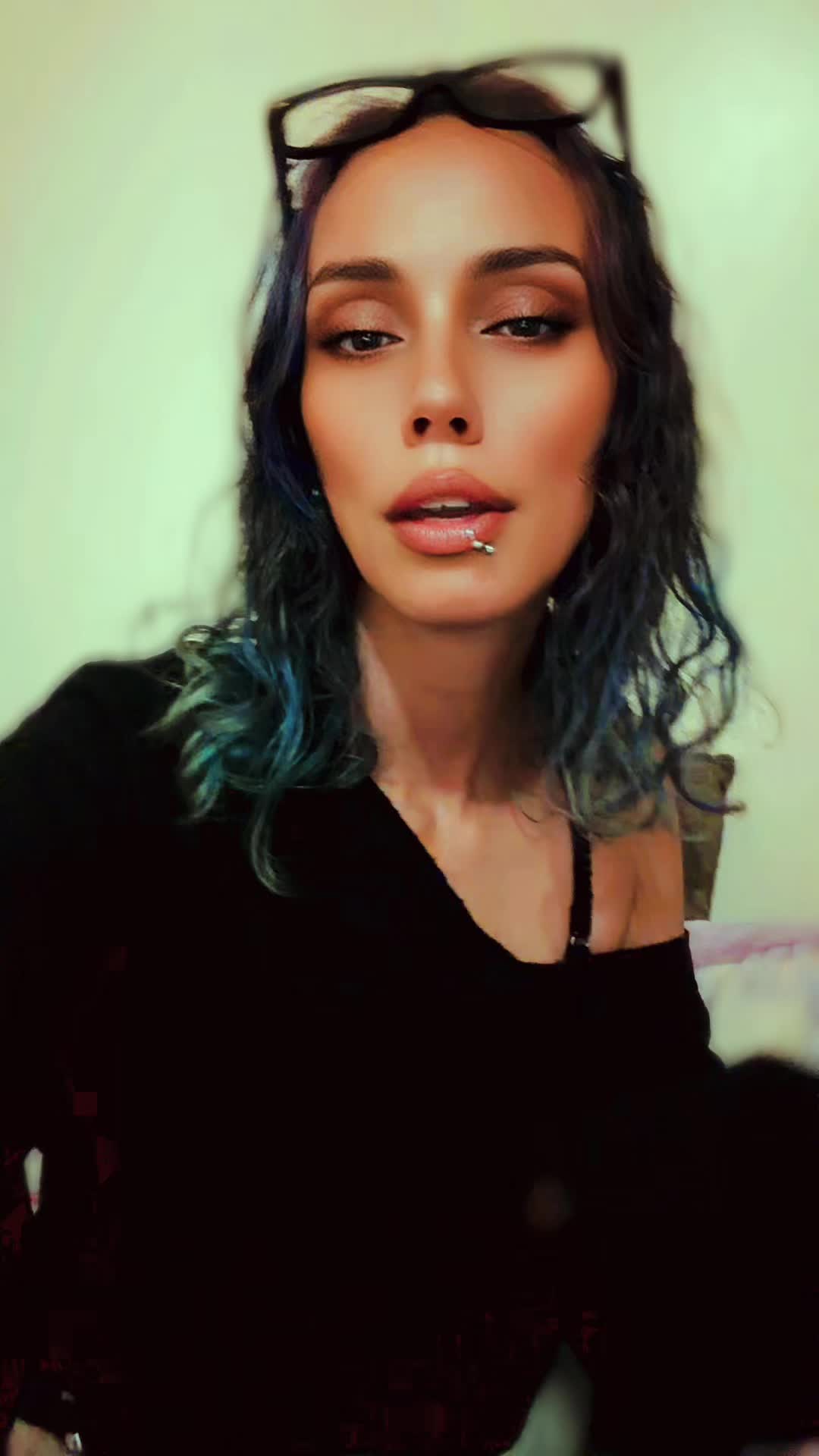 @PoisonVamp_86