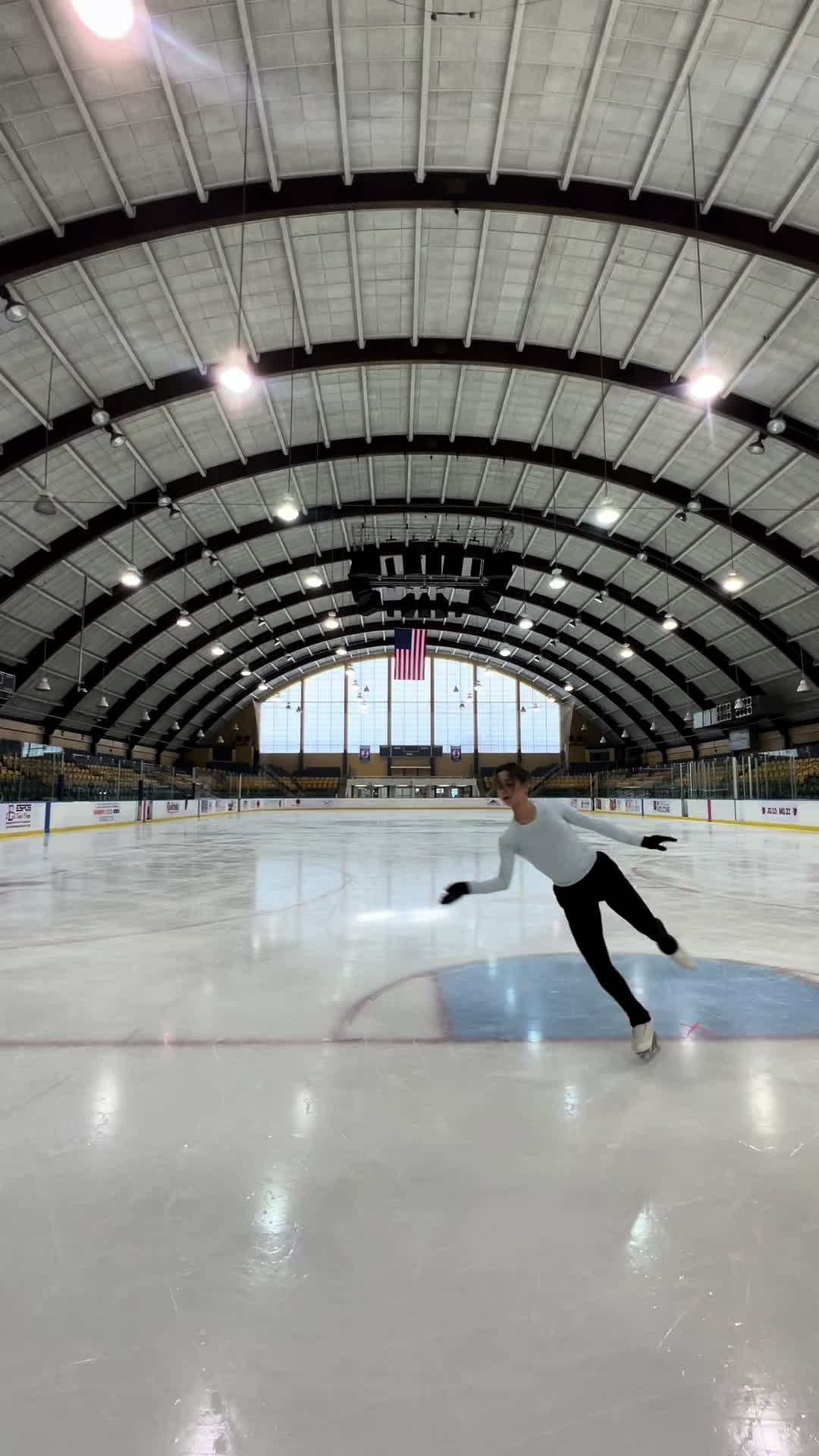 @mia🌟⛸️