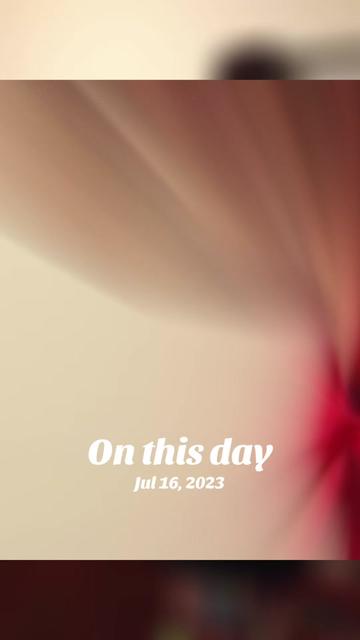 @Britney🧡