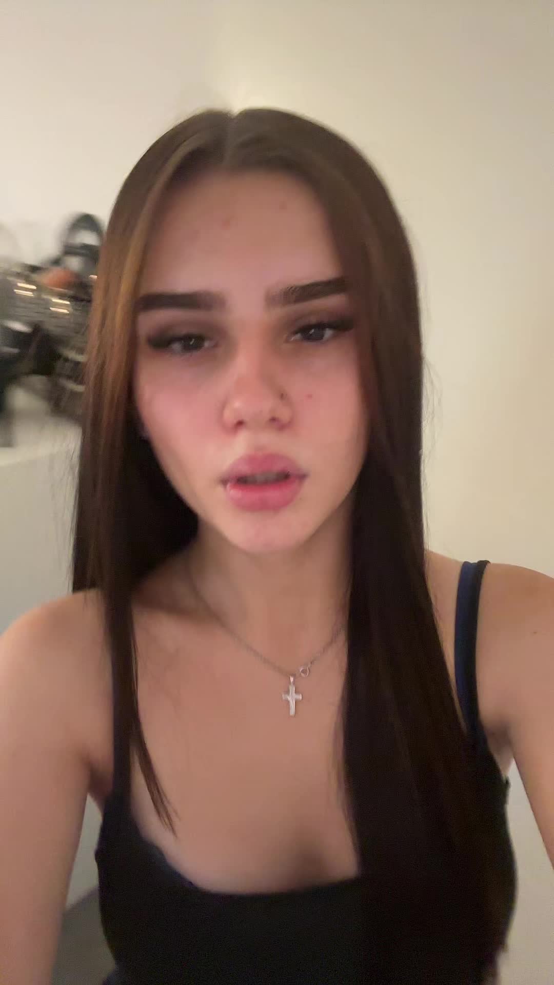 @𝐖𝐡𝐨𝐬.𝐡𝐚𝐧𝐧𝐚𝐡