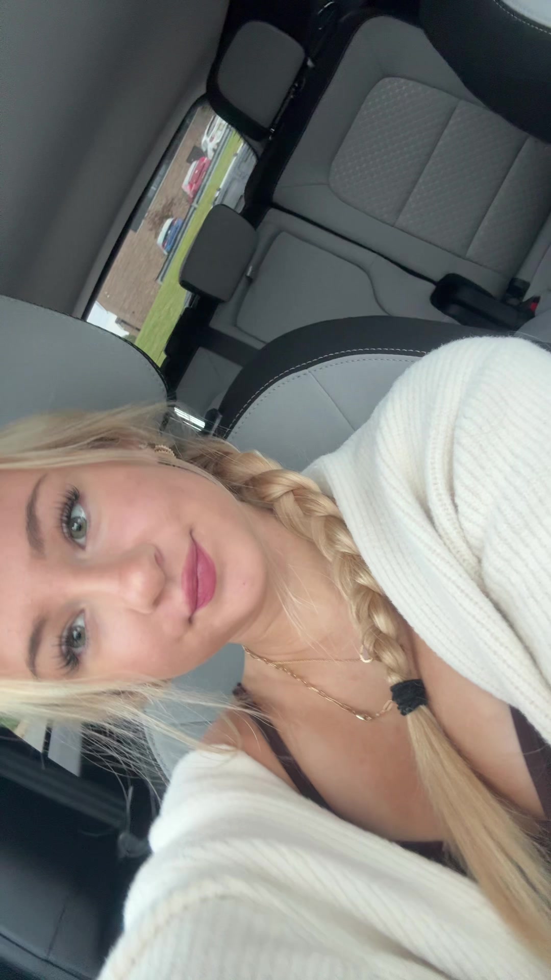 @Kira