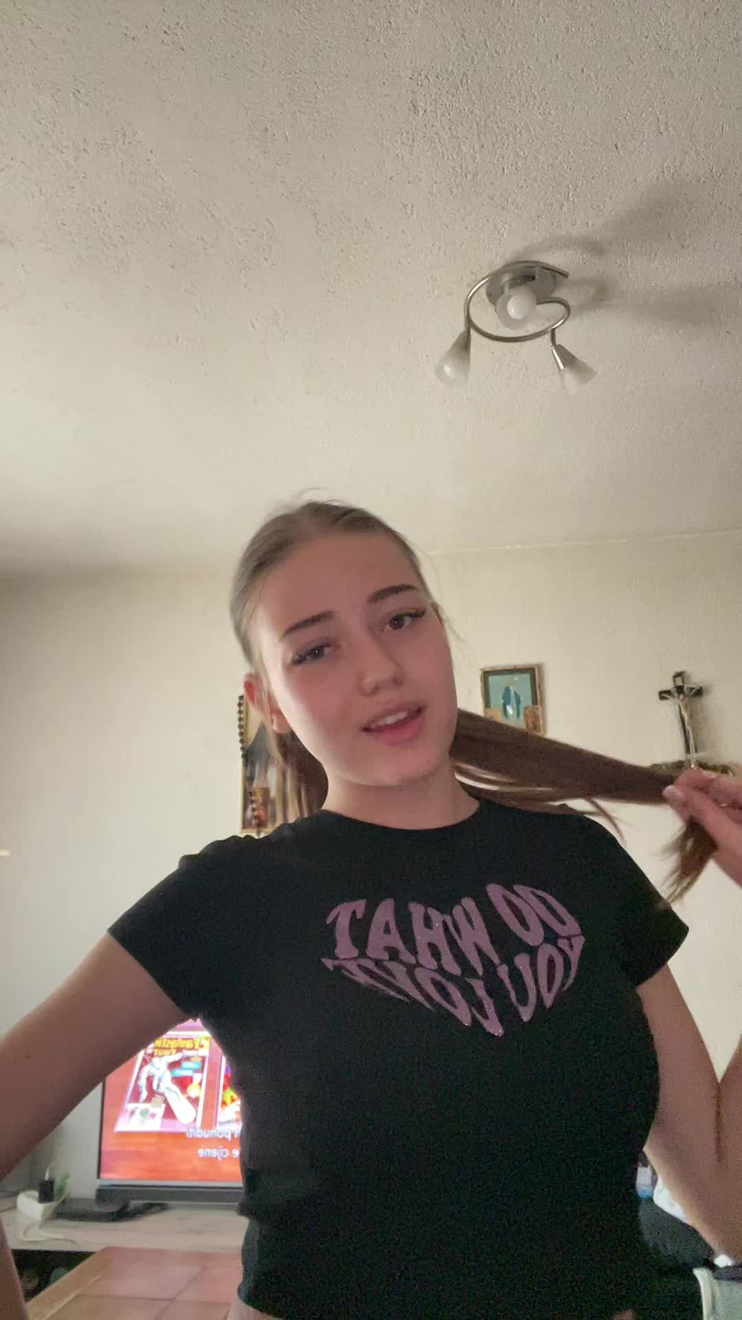 @𝔖𝔞𝔯𝔞