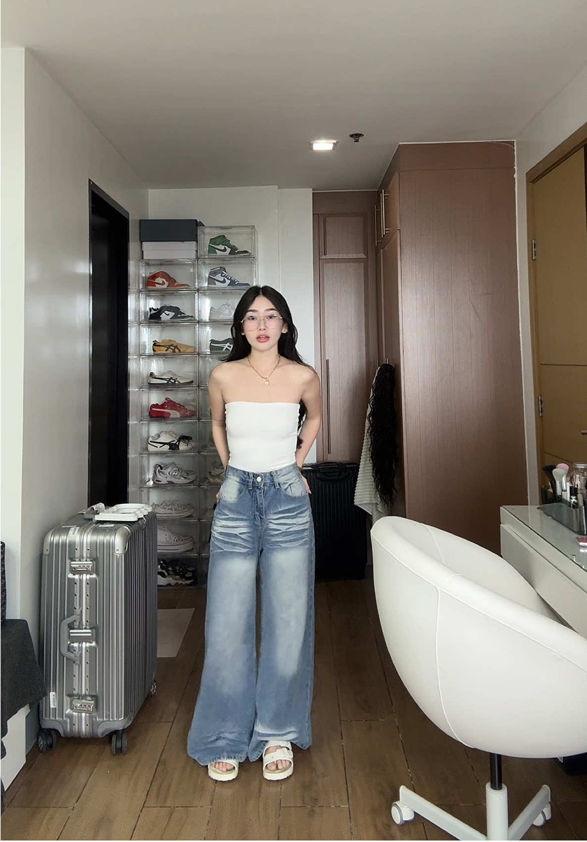 @elneshne on ig
