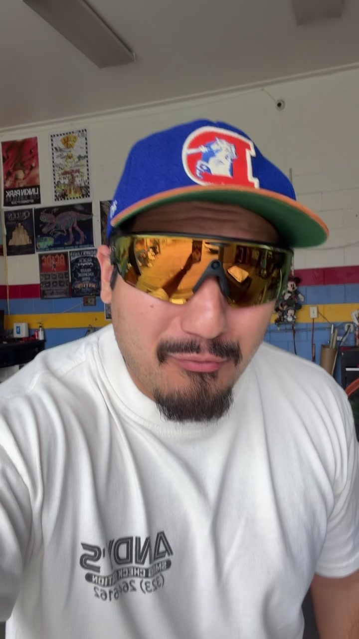 @ThatManSalas