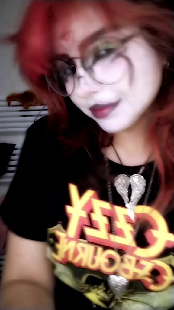 @โ
•°~†๐ท๐๐๐†~°•โ