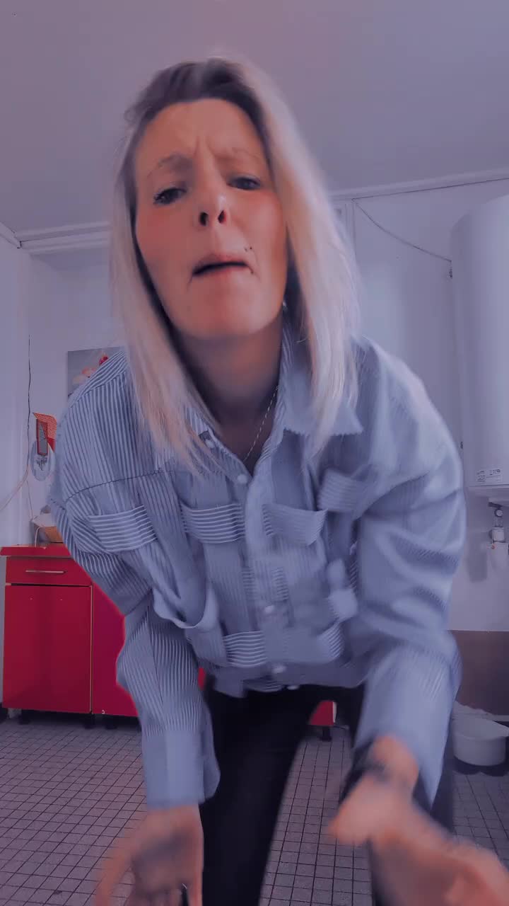 @🖕Laura 🖕