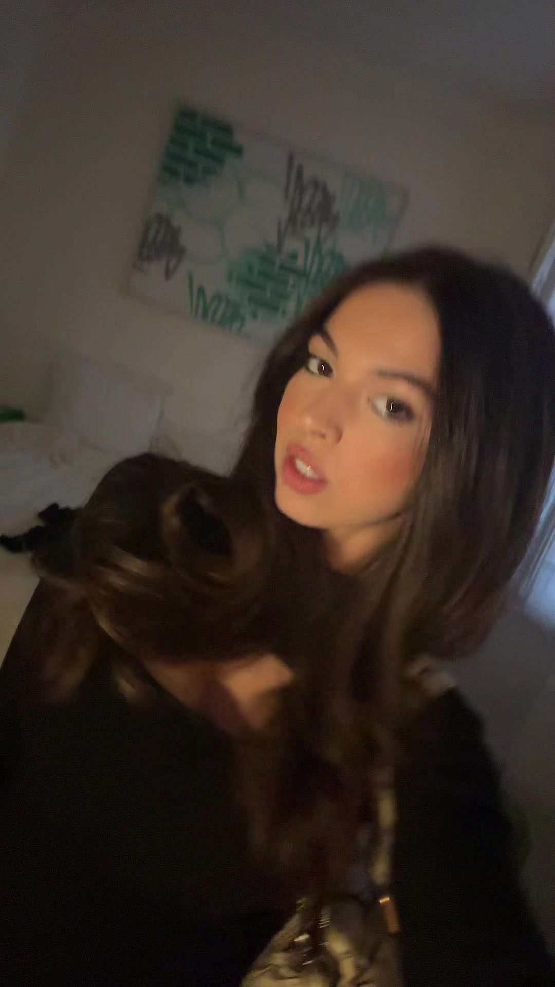 @louisecrn