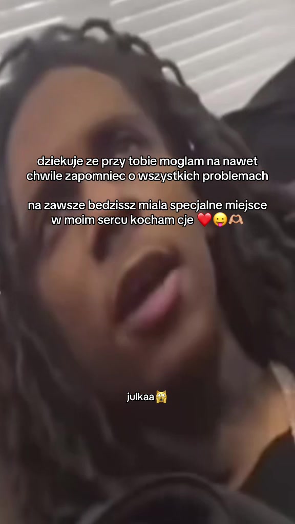 @julka.