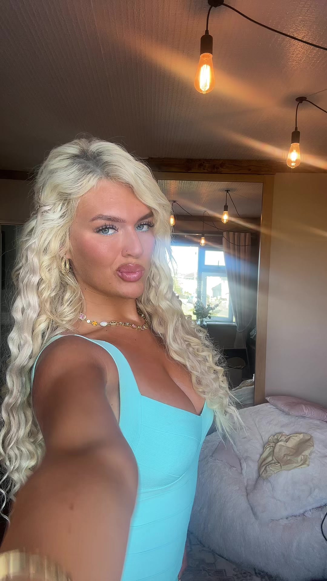 @ellielongton