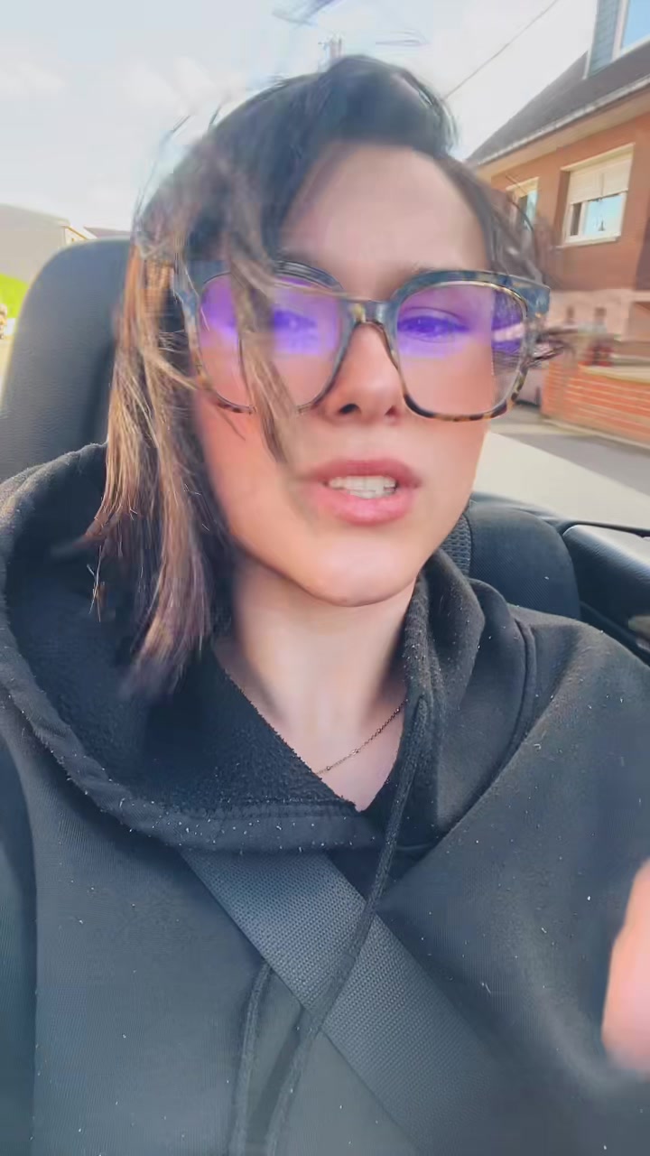 @Lolaaaaa