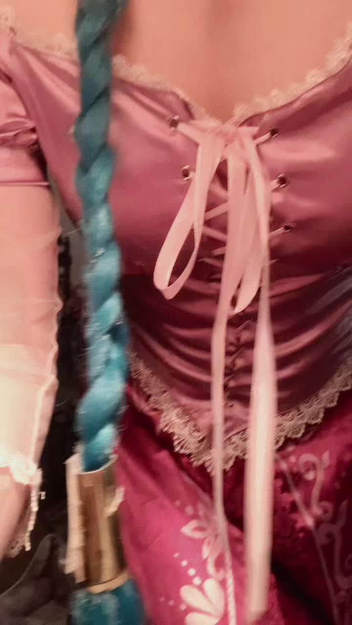 @≽^•⩊•^≼♡