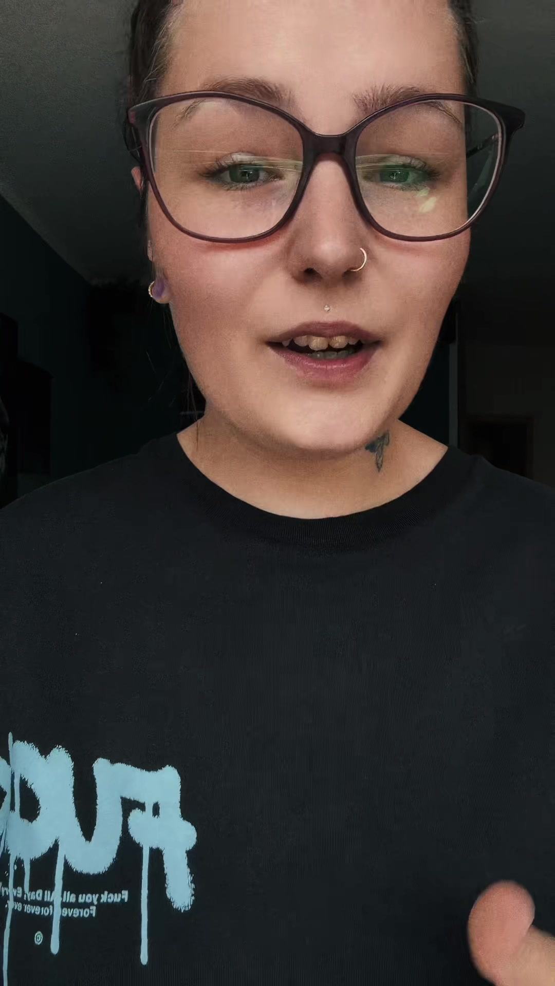 @🦋𝓪𝓷𝓰𝓮𝓵𝓲𝓺𝓾𝓮🦋