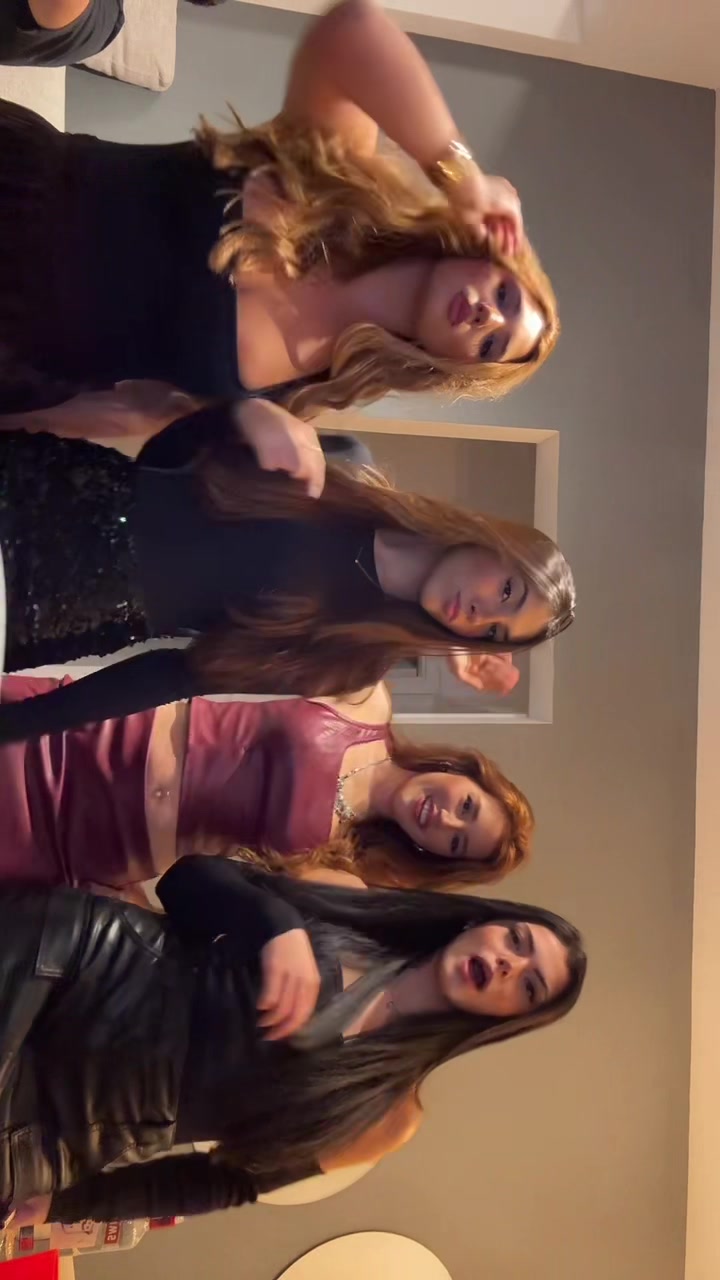 @Lara Ane